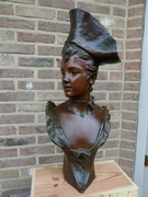 Art-nouveau buste of a lady in bronze, France 1900