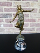 Art-deco style Sculpture of a oriental dancing lady by Omerth  in patinated bronze on marble base, France 1925