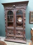 Hunting style Bookcase in carved oak, France 1880