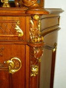 Louis 15 style Cabinet in carved and gilded wallnut, Austria 1890