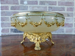 Louis 16 style Small centerpiece in onyx and gilt brass, France 1900