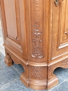 Regénce style One-door cabinet signed by Nullens J.  in carved oak, Belgium,Liége 1950
