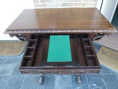 style Travailleuse lady desk in carved asiatique wood 1900