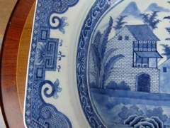 style Chinese plate blue and white in porcelain, China 1760-80