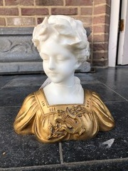 Art-nouveau style Lady buste by Nelson in gilded bronze and alabaster, France 1890