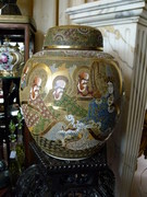 Asiatique style Huge Japanese Satsuma vase with cover in porcelain, Japan 1900