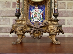Belle epque style Pendule with cloisonné in gilded spelter, France 1890