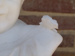 Belle epque style Sculpture of a child with a butterfly by Vanel in carrara marble, France 1920