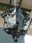 style Lamp in wrought iron and stained glass, Belgium 1920