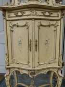 Louis 15 style Cabinet in carved and patinated walnut, Austria,Vienna 1900