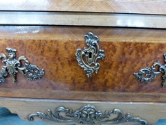 Louis 15 style Chest of drawers in differents woods,marble top and mounred bronzes, Belgium 1900
