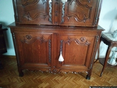 Louis 15 style Franse deux-corps buffetkast in carved oak, France 1800
