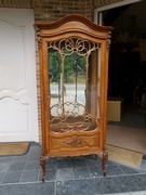 Louis 15 style one door display cabinet vitrine in carved walnut, Austria 1900