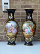 Napoleon 3 style Pair cobalt bleu vases with romantic scenes in porcelain, France 1880