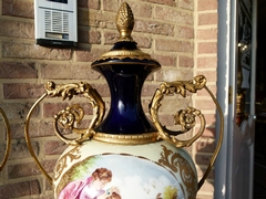 Napoleon 3 style Pair Sévres vases in porcelain, France 1890