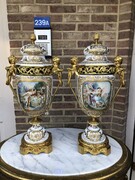 Napoleon 3 style Pair vases with gilt ormolu and romantic scenes in Sévres porcelain and gilded bronzes, France 1860
