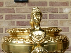 Napoleon III style Centerpiece coupe by A. Crokaert Bruxelles Schaerbeek in gilded bronze, Belgium 1880