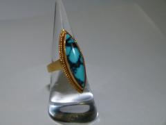 style Ring with turquoise in 18 kt yellow gold 1970